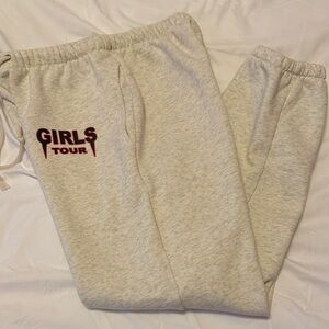 Sorella Girls Tour Logo Heather Grey Cream Jogger Sweatpants Size Small